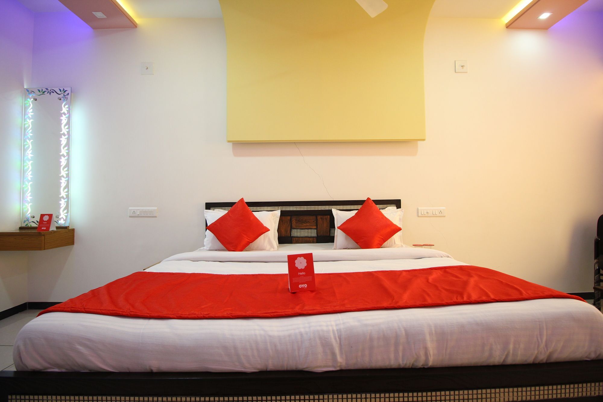 Palette- Siddharth Inn กันตินาการ์ ภายนอก รูปภาพ