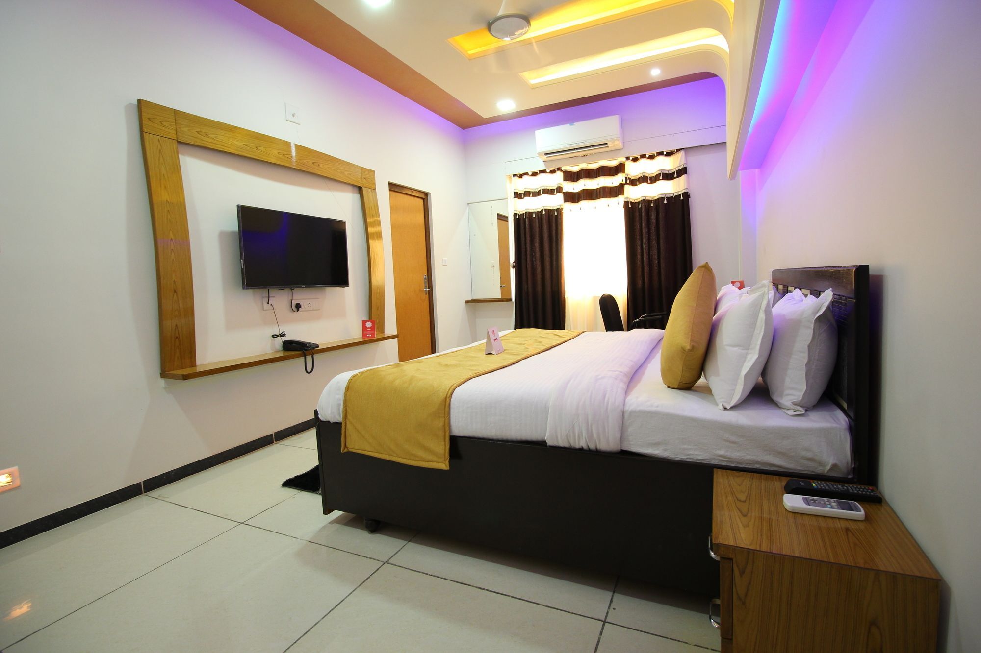 Palette- Siddharth Inn กันตินาการ์ ภายนอก รูปภาพ