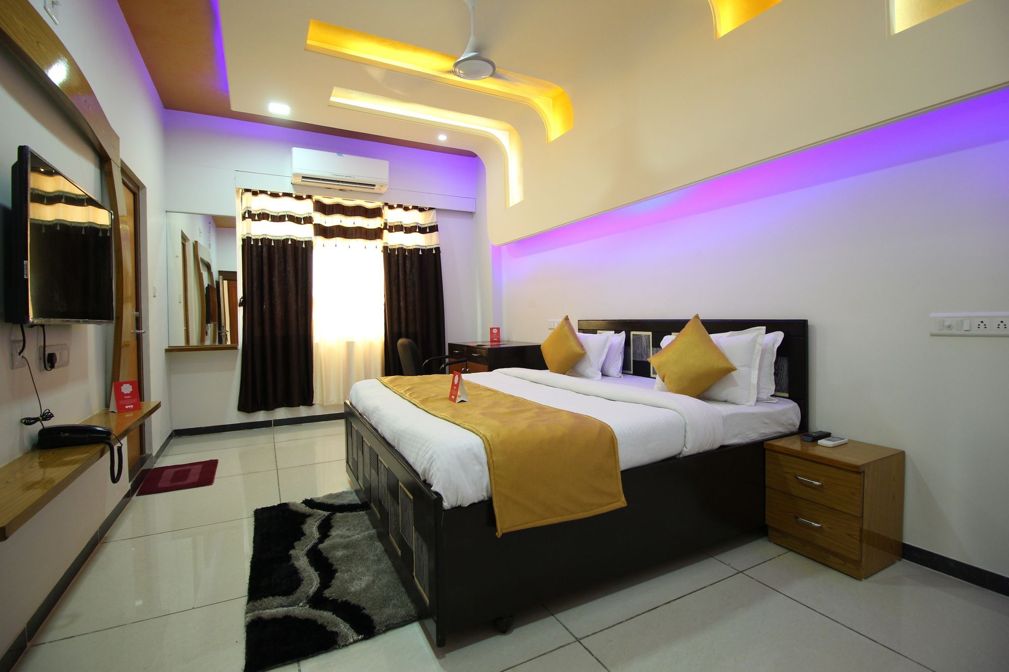 Palette- Siddharth Inn กันตินาการ์ ภายนอก รูปภาพ